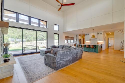 Natl Forest Access and Mtn Views Family Eagar Home in Eagar 