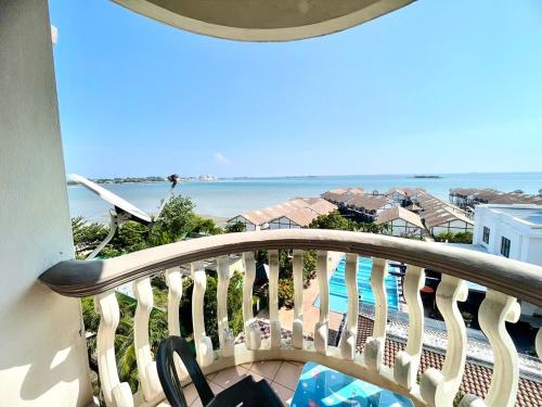 Sweet home Glory beach resort Wi-Fi Netflix|Free-p in Taman Tuah Batu