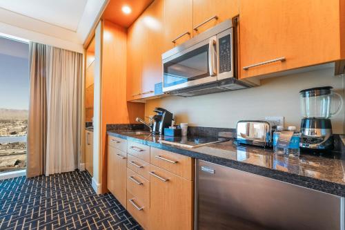 Five Star Trump Hotel No Resort And Cleaning Fees, Las Vegas (fotografie 8)
