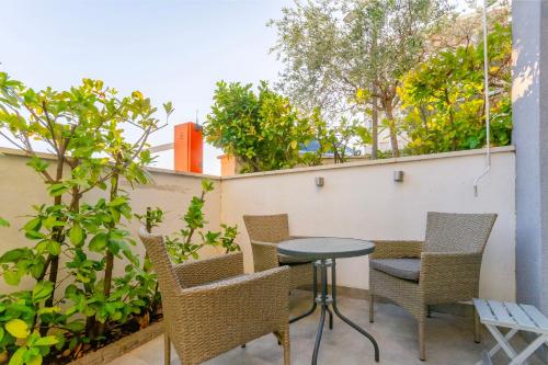 Apartment Black star - image 5