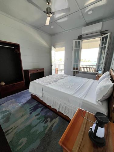 The Ambassador's Terrace - image 2