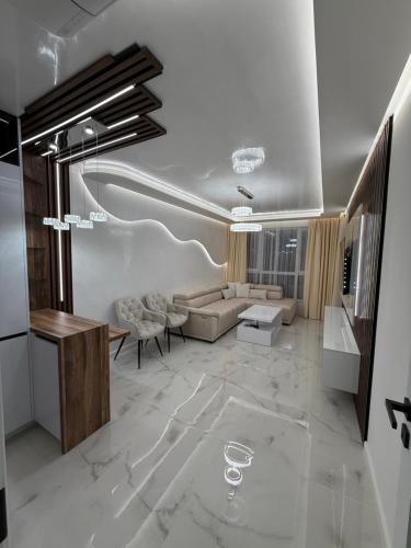 RICH apartment in เขตปลอฟดิฟใต้