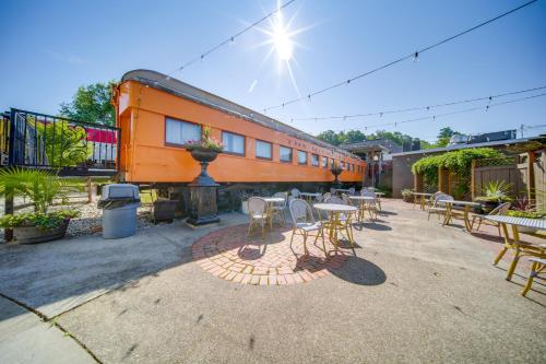 The Artiste, Converted Railcar in DuBois! in دوبويز