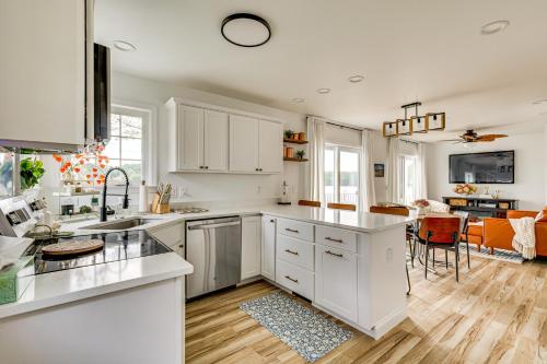 Winter on the Water Warm and Cozy Thompson Retreat! in Putnam