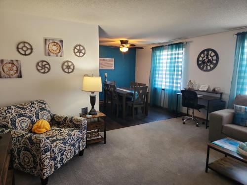 Urban Industrial- Great Location image