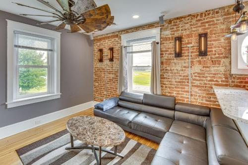 Lovely Lancaster Studio in Walkable Location! in Lancaster, USA