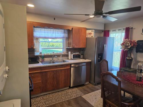 Hidden and comfortable home away from home in Manchester (CT)