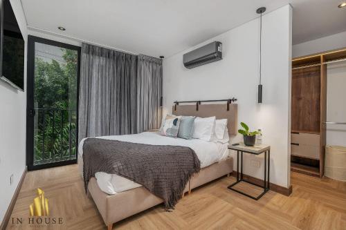 Morph 501 - Spacious Cozy Apt Poblado/BBQ/Jacuzzi, El Poblado (Foto 6)