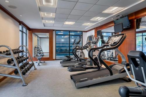 SpringHill Suites by Marriott Charleston North - image 8