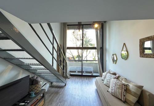 RentUp - Luminoso duplex en La Boca para 3 personas in Boca