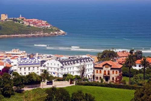 Gran Hotel Suances - image 2