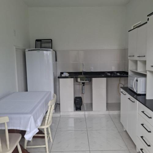 廚房, Residencial Caramujo in 巴拉達拉戈阿海灘