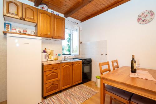 Kitchen, Apartments with parking space Kampor, Rab - 5014 in Rab