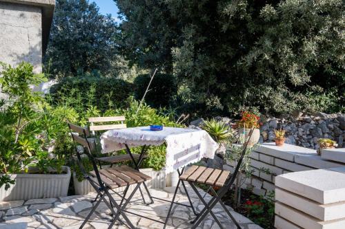 Balcony/terrace, Apartments with parking space Kampor, Rab - 5014 in Rab