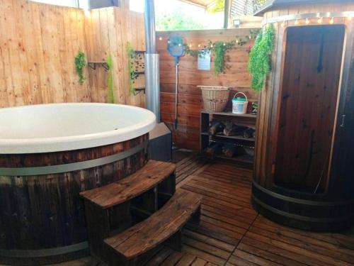 Spaa, Single-storey holiday home in Heers in Heers