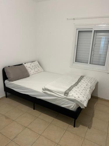 חוף הזהב in Kiryat Yam