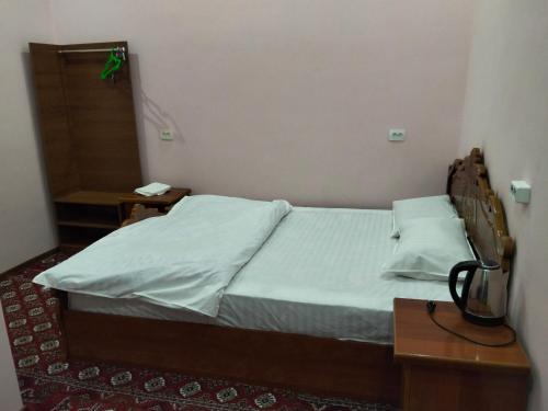 1 double bed