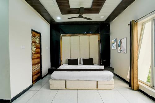 Hotel O Golden wings