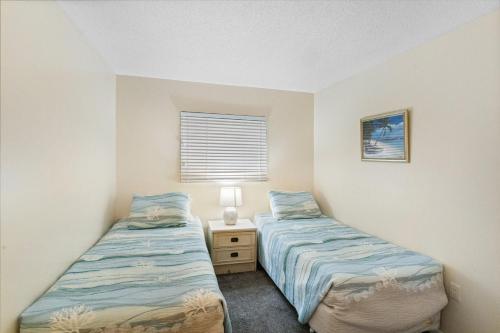 107 Beach Place Condos - image 11