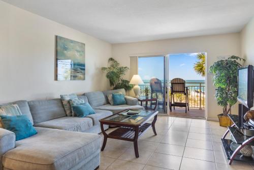 Direct Oceanfront Views - Madeira Norte #110 secondary