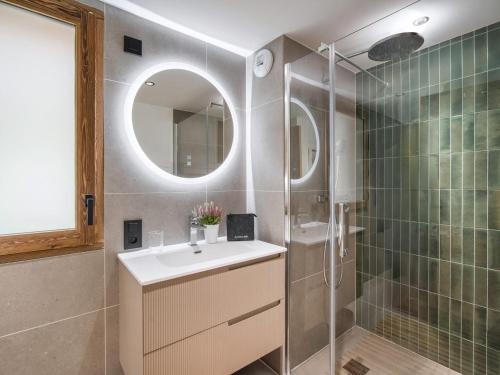 Appartement neuf aux pieds des pistes pour 10 personnes avec sauna - FR-1-570-73 in Le Bettaix