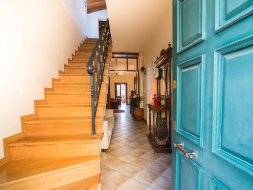 Moraitis Mansion - image 8