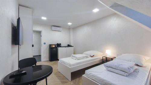ALFA Stuttgart Doppelzimmer Teeküche Porsche Bosch l Gemeinschaftsbad WIFI SmartTV l Double room with kitchenette and shared bathroom BS21A7, Stoccarda (foto 3)