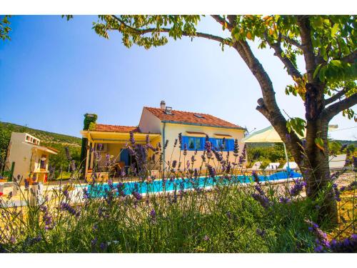 Viesnīcas āriene, Villa Romansa near Split- heated pool peace, bbq in Ercegovci