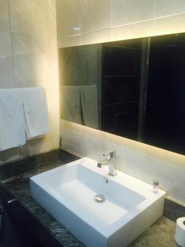 hotel grand kayalar - 화장실