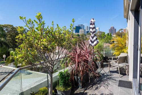 Luxury Waverton - Boutique Escape in Village Setting - image 6