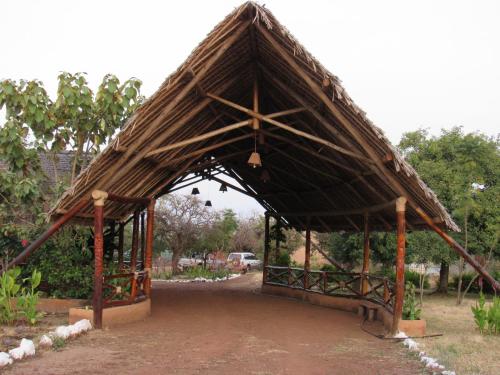 Lobby, African Sunrise Lodge and Campsite in Mto Wa Mbu