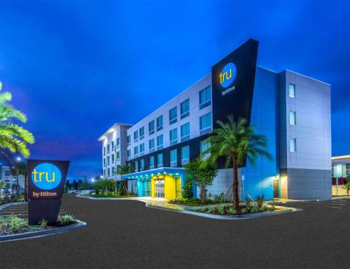 Tru by Hilton St. Augustine I-95 – khách sạn tại Outlet Mall