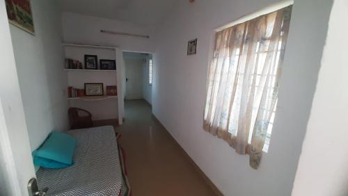 Elis Kitchen Apartment with 1 ac bedroom - Palayaseevaram