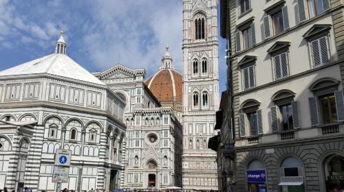  ViaRoma Suites - Florence, Pension in Florenz