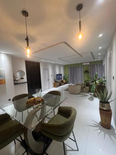 Le City Mood in Fann