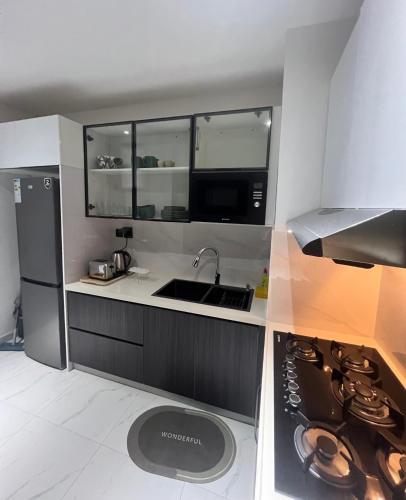 Le City Mood in Fann