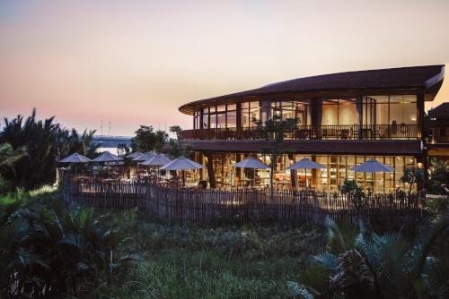 Namia River Retreat - Wellness Inclusive Resort Hoi An