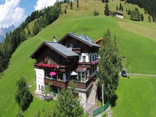  Large Apartment in Maria Alm with Terrace in Maria Alm