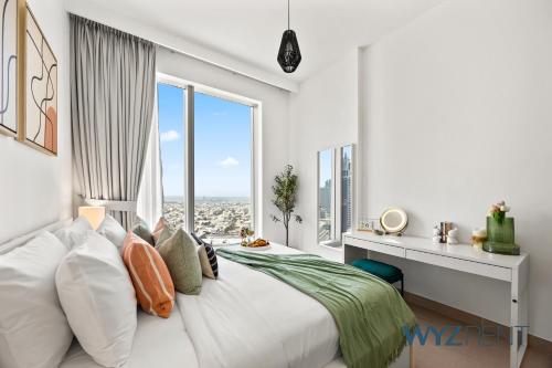 Emerald Boho Escape1BR in Forte near Burj Khalifa, Dubai