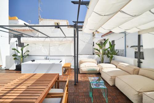 SUNSET VILLA - Jacuzzi & Grill, Marbella (foto 2)