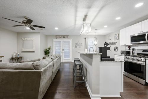 10 Jill Lane Cartersville - image 4