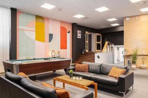 Aiden by Best Western Haugesund Airport - 로비