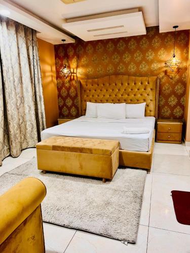 Two Bedroom Apartment in DHA Lahore - Gold Crest 