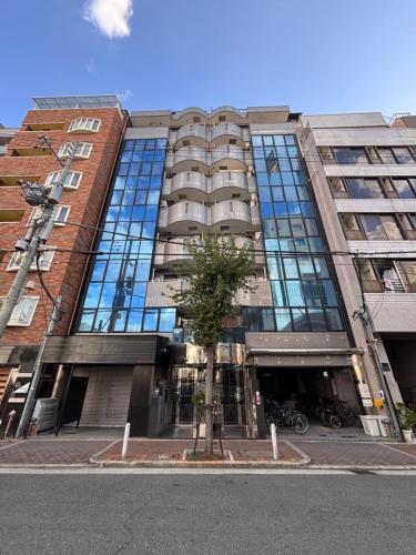 ES8 ELLE Shinsaibashi Villa