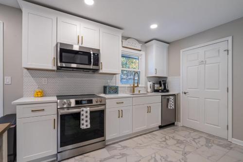 6 Oriole Drive Cartersville - image 4