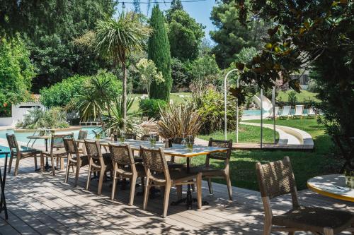 Restaurante, Setclub Hôtel & Spa Aix-en-Provence (Setclub Hotel & Spa Aix-en-Provence) in Subúrbios