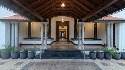 Saranyam by LuxUnlock Private Villas - Chettinadu