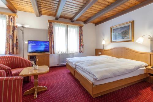 1 queen bed