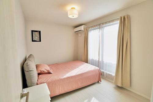 Near Umeda , New 3-Story House , Family Friendly , Up to 6 Guests