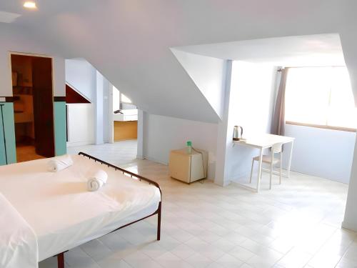 Mitr INN Phuket Old Town in Phuket